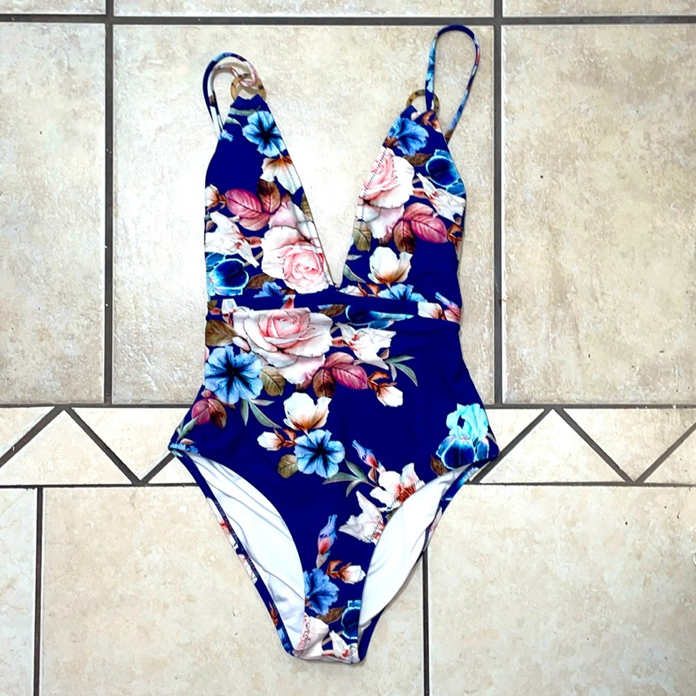 Sexy women one piece swimsuit push-up padded bikini